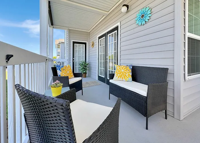 Coastal Retreat - For 6 Apartment Gulf Shores